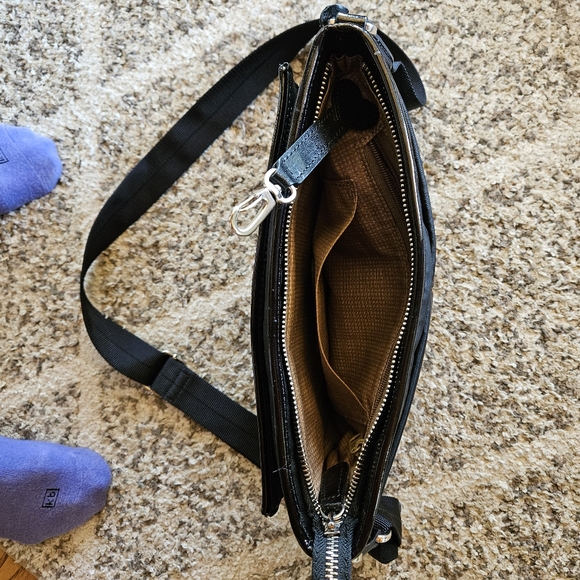 Brighton Black Crossbody, Front Wallet Organizer - Picture 3 of 7